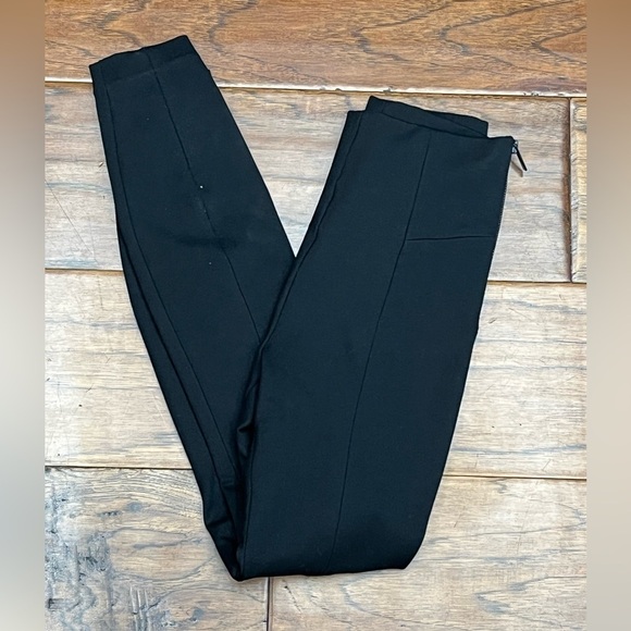 Good American Pants - Good American leggings